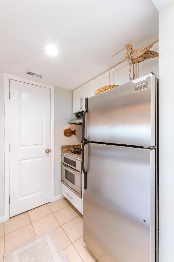 Stunning Ocean Views Steps From The Beach With Pool! Fabulous 4Th Floor Studio! New Smyrna Beach Esterno foto